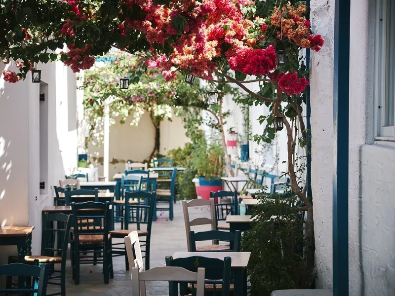 Paros