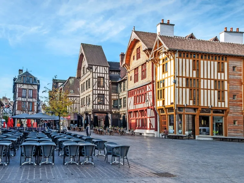 Troyes