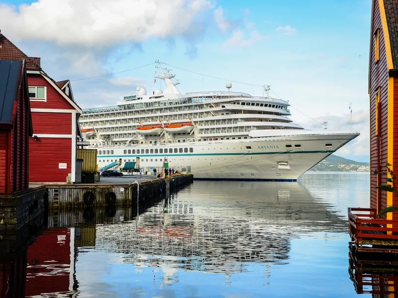 Filmreif: Norwegens Fjorde & Küsten