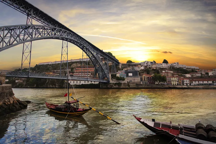 ©Phil_Good - stock.adobe.com Portugal vom Feinsten - >>Fantástico